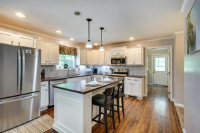Hillsborough Vacation Rental about 18 Mi to Durham!